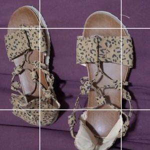 Cheetah print sandals